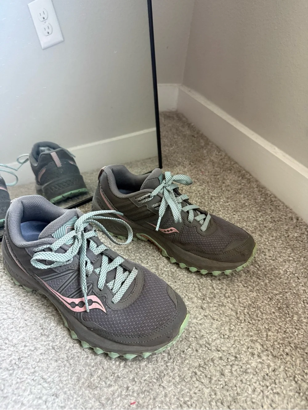 Saucony Womens Excursion TR14 Gray Lace-Up Workout Running Shoes Sneakers